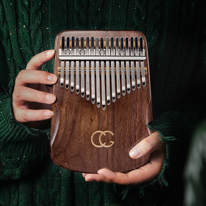 17 21 Key Thumb Piano Kalimba  - A Musical Instrument With Keys recension och pris